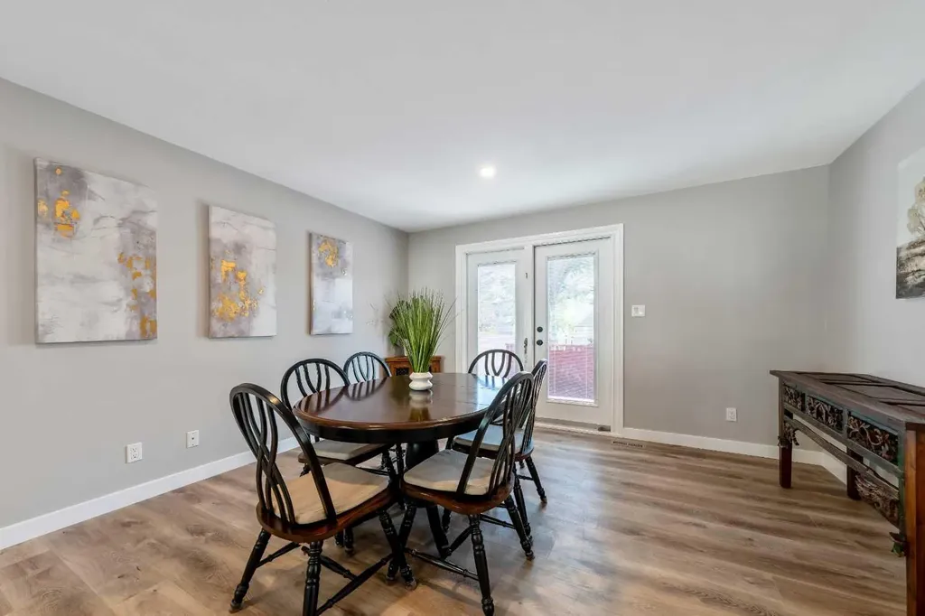 10423 Mapleridge Crescent SE Calgary AB T2J1Y8