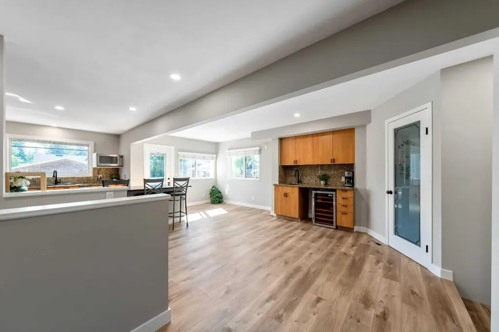 10423 Mapleridge Crescent SE Calgary AB T2J1Y8