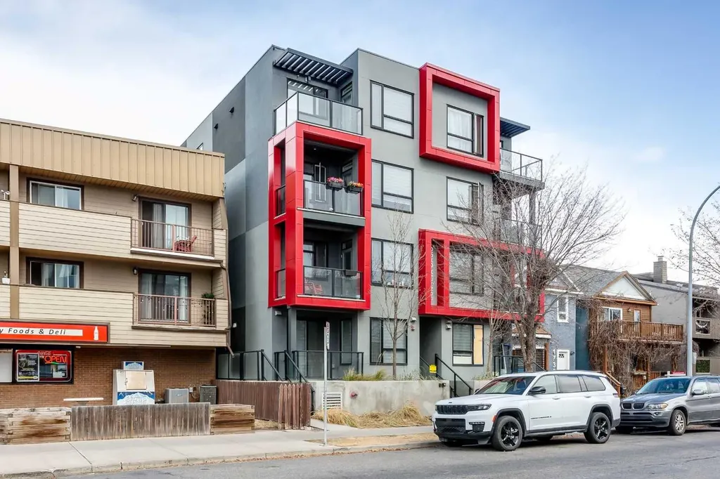 1734 11 Avenue SW Calgary AB T3C 0N4