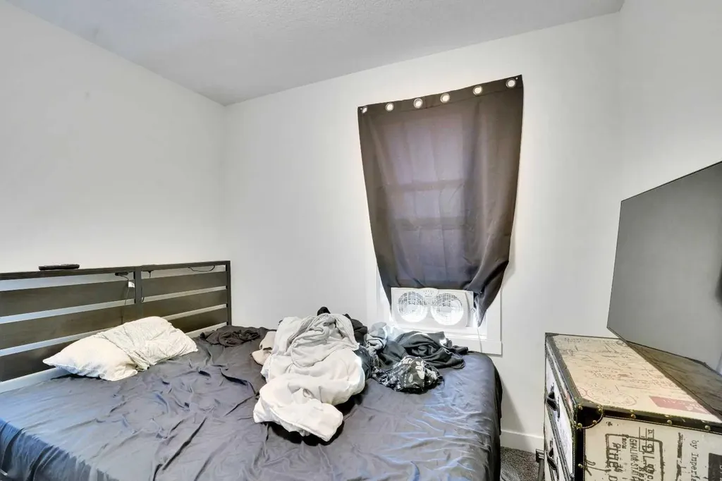 514 Wolf Willow Boulevard SE Calgary AB T2X 5P7