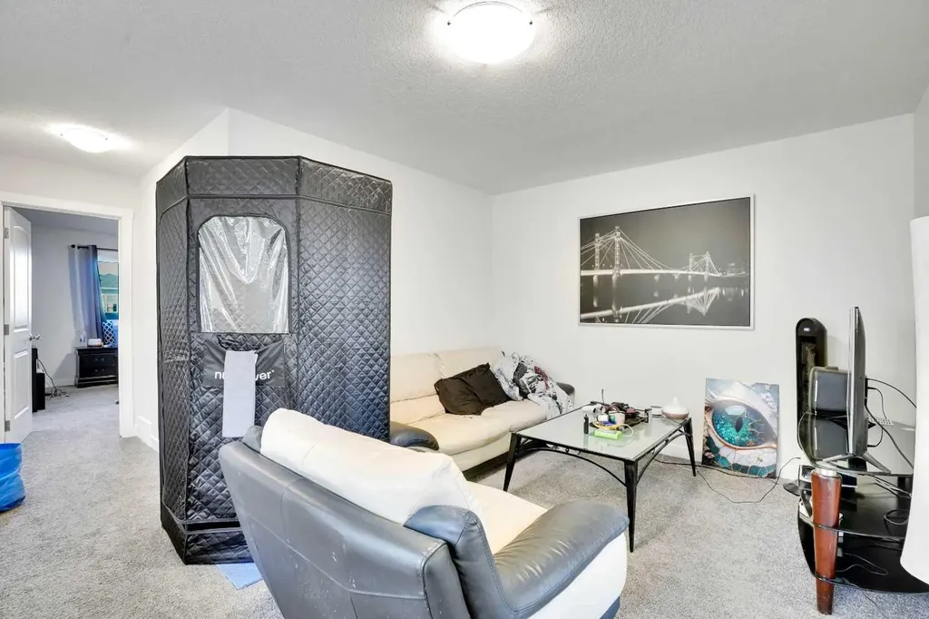 514 Wolf Willow Boulevard SE Calgary AB T2X 5P7