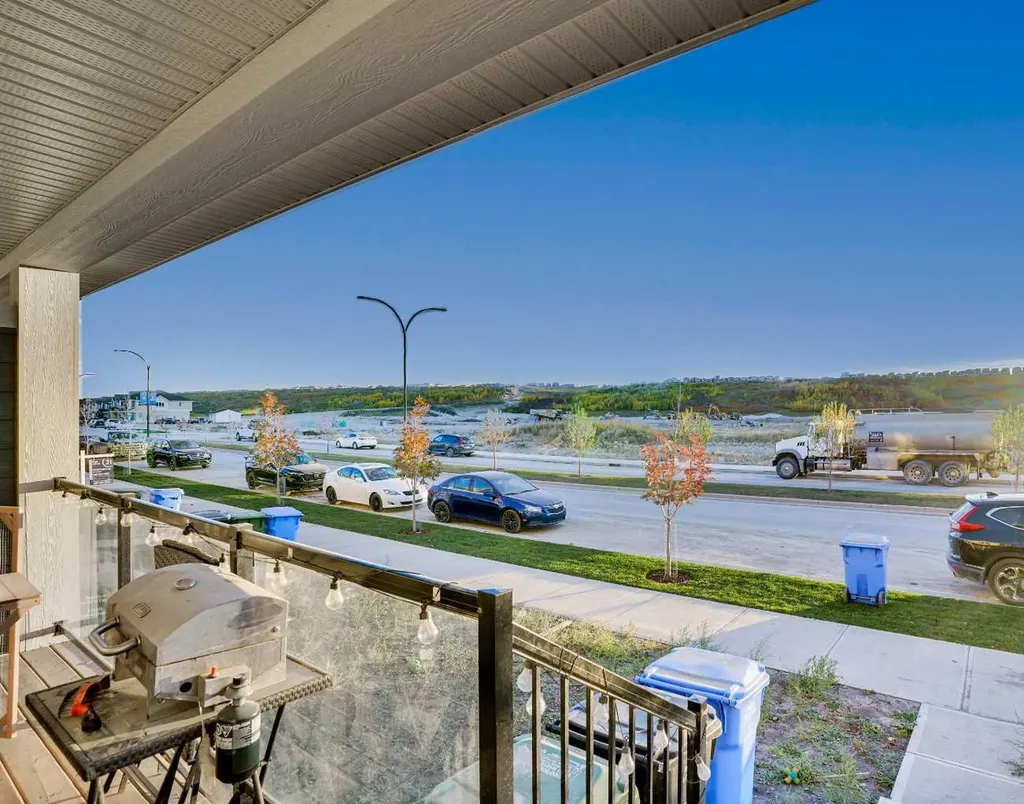 514 Wolf Willow Boulevard SE Calgary AB T2X 5P7