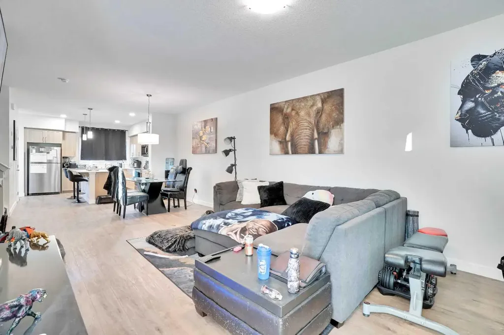 514 Wolf Willow Boulevard SE Calgary AB T2X 5P7