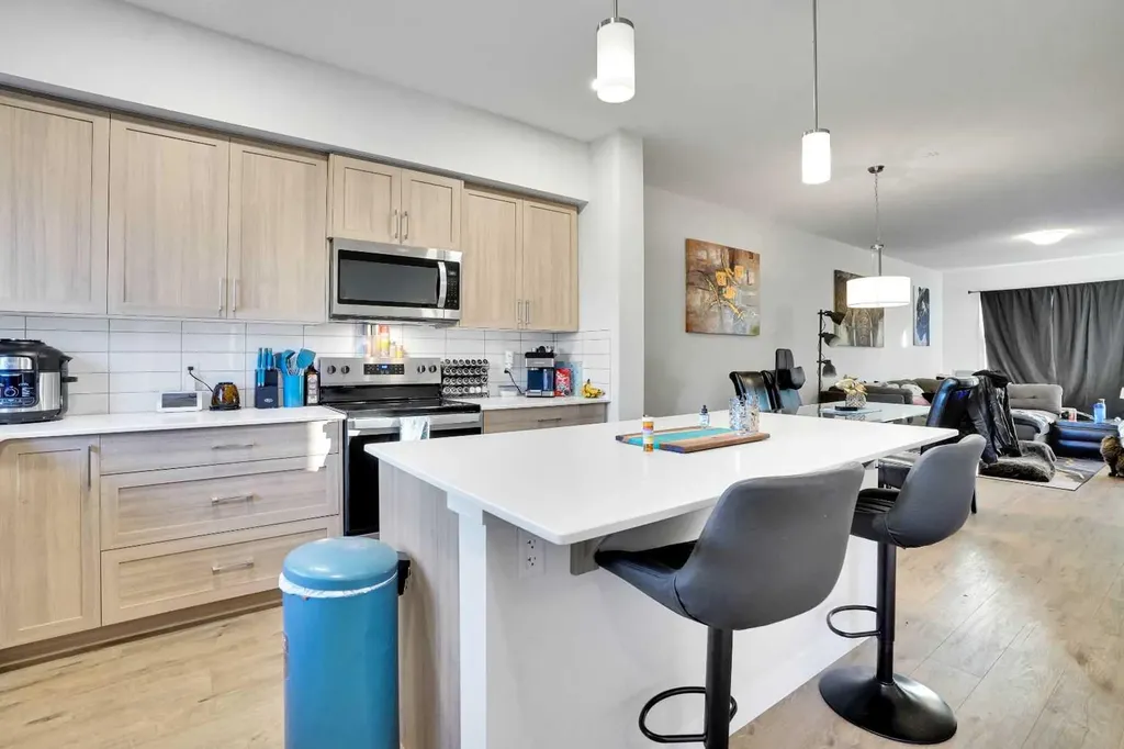 514 Wolf Willow Boulevard SE Calgary AB T2X 5P7