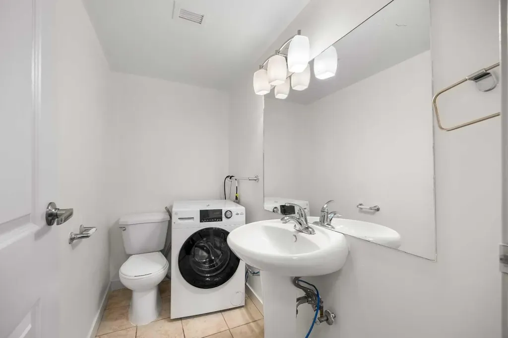 4944 Dalton Drive NW Calgary AB T3A 2E6