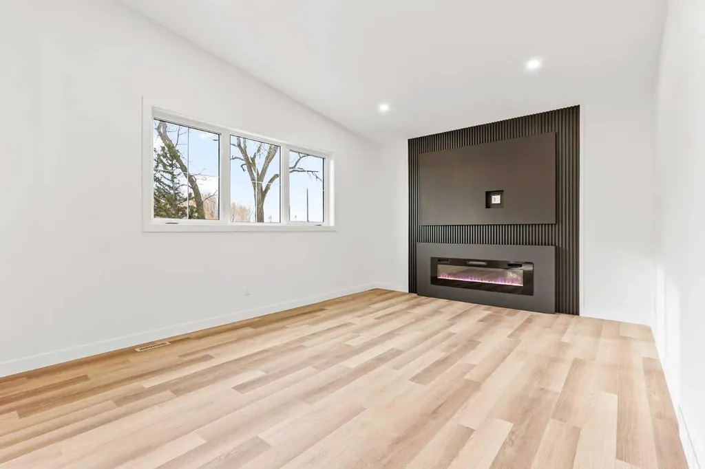 1612 Sixmile View S Lethbridge AB T1K 8J2