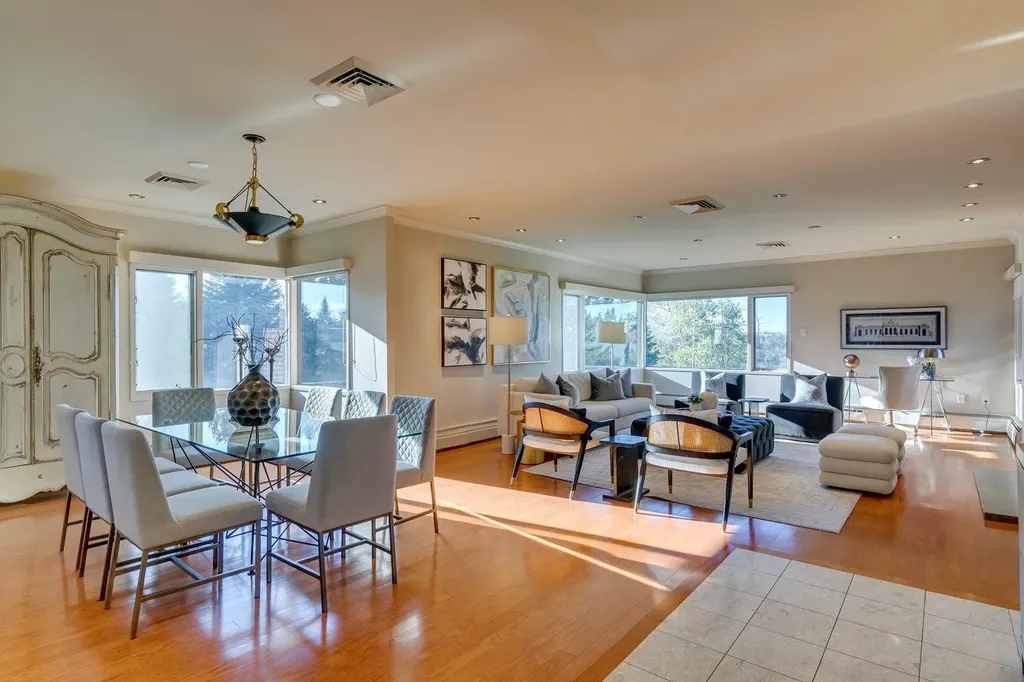222 Eagle Ridge Drive SW Calgary AB T2V 2V7