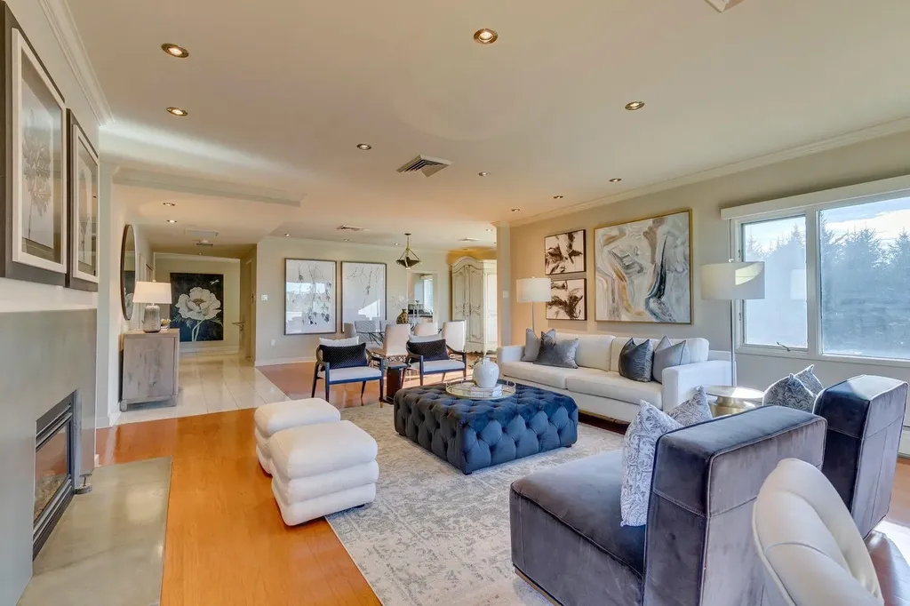 222 Eagle Ridge Drive SW Calgary AB T2V 2V7