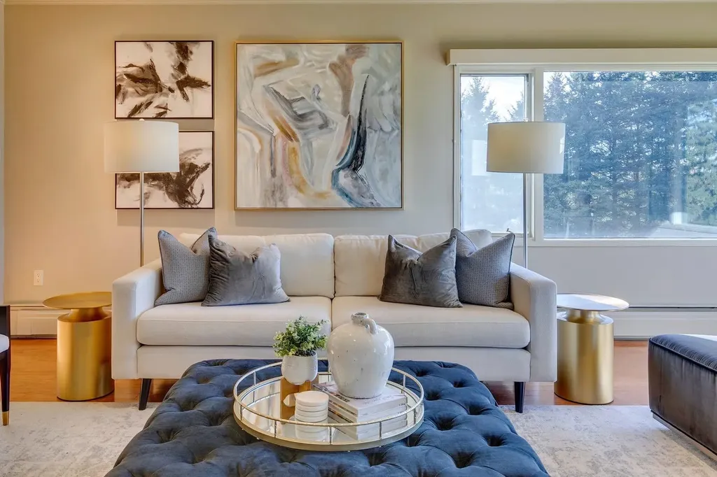 222 Eagle Ridge Drive SW Calgary AB T2V 2V7