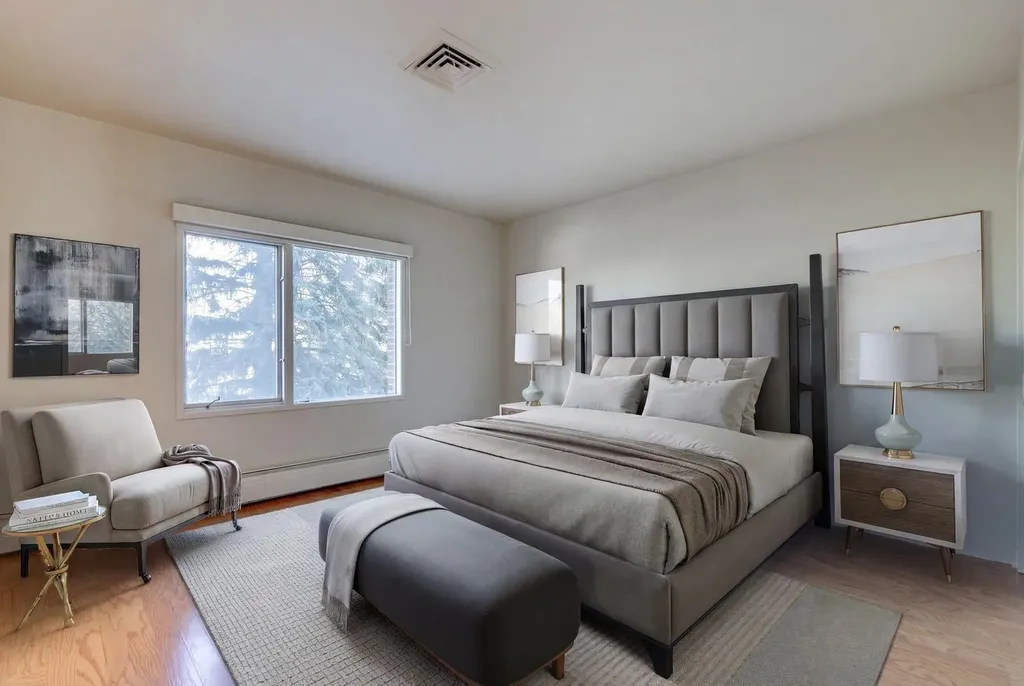 222 Eagle Ridge Drive SW Calgary AB T2V 2V7