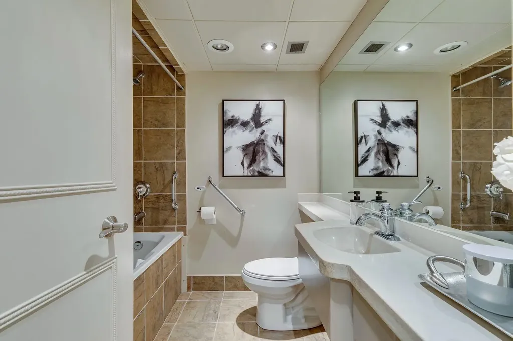 222 Eagle Ridge Drive SW Calgary AB T2V 2V7
