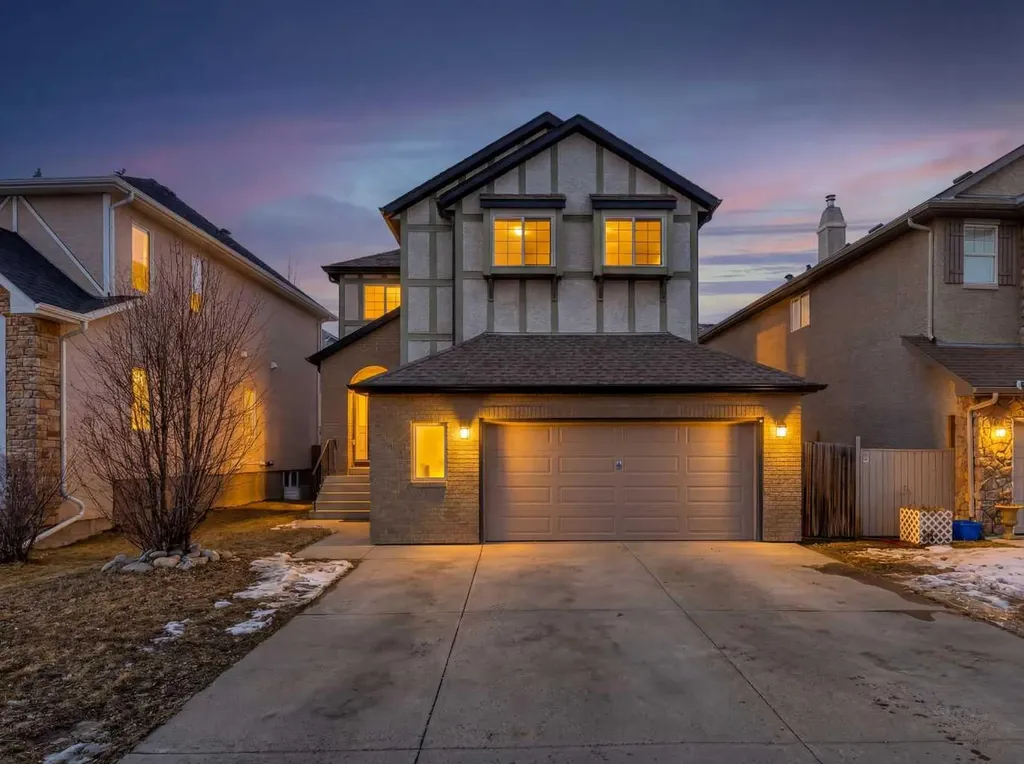 60 Sherwood Way NW Calgary AB T3B 1M7