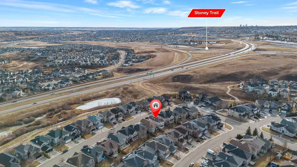 60 Sherwood Way NW Calgary AB T3B 1M7