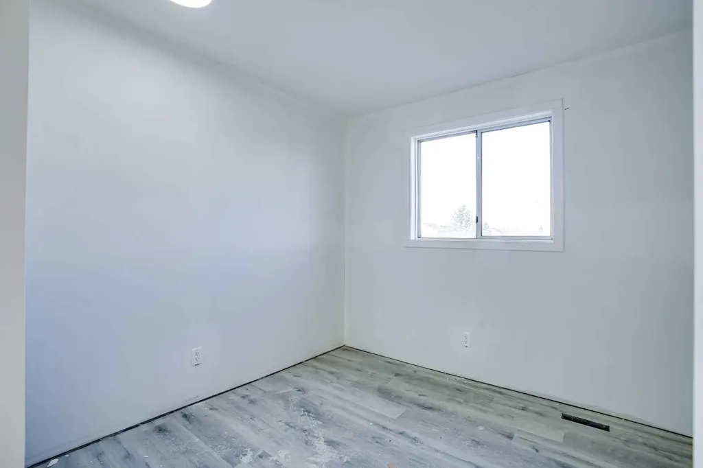 94 Martindale Boulevard NE Calgary AB T3J2X5