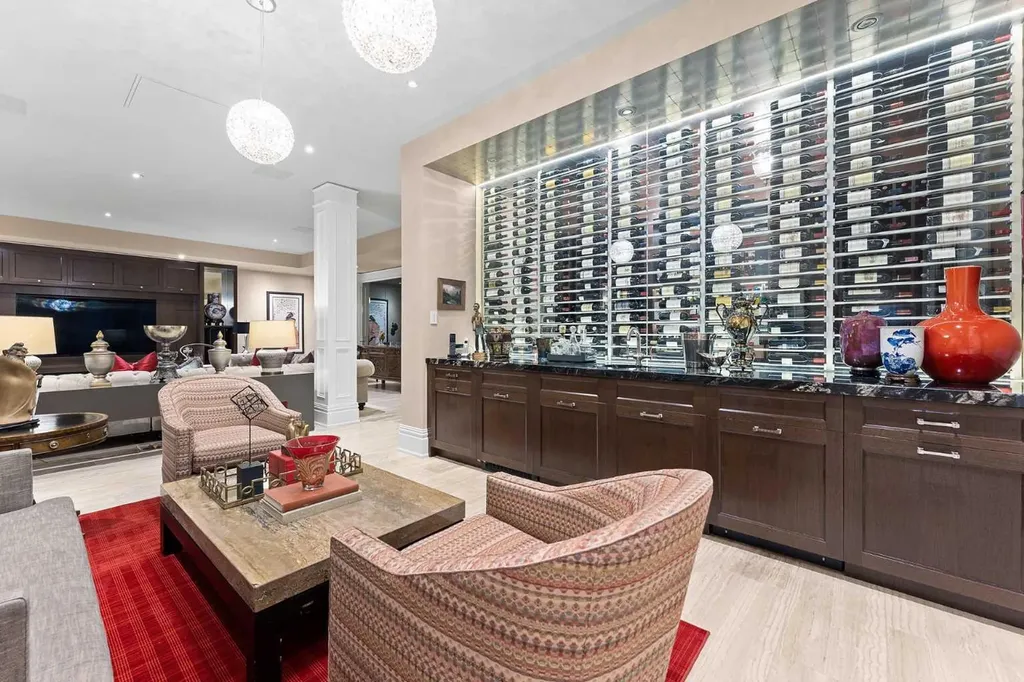 1020 Bel-aire Drive Calgary AB T2V 2B9
