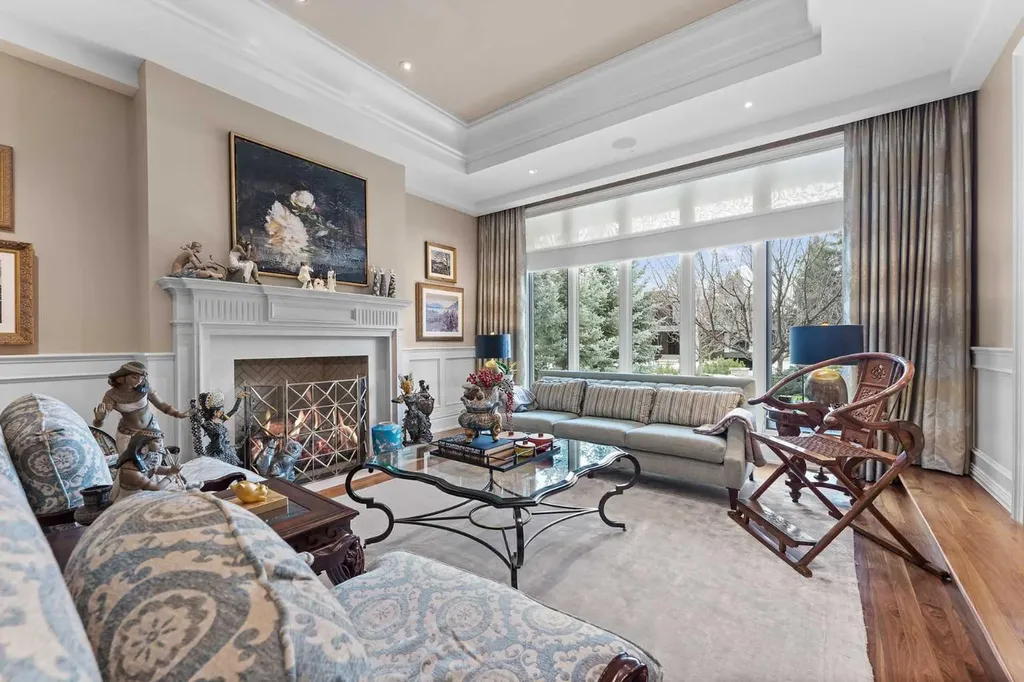 1020 Bel-aire Drive Calgary AB T2V 2B9