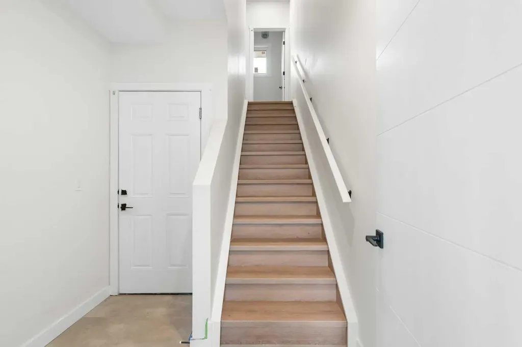 8808 48 Street NE Calgary AB T3J 5N8