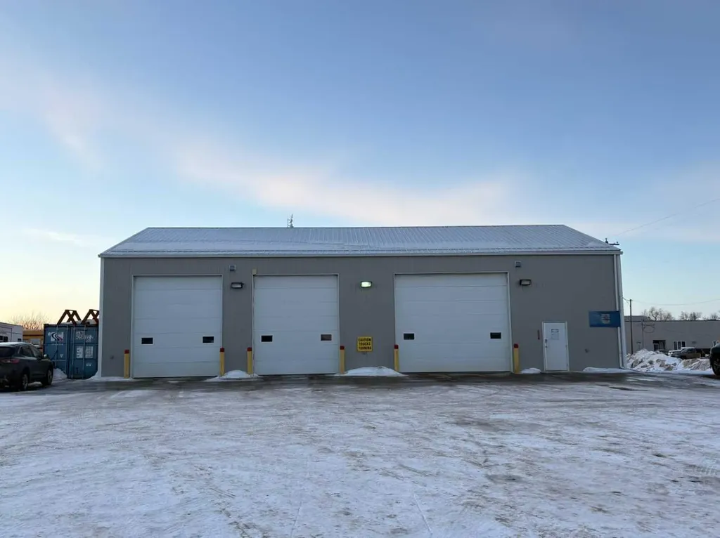 5101 49 Avenue Dewberry AB T0B 1G0