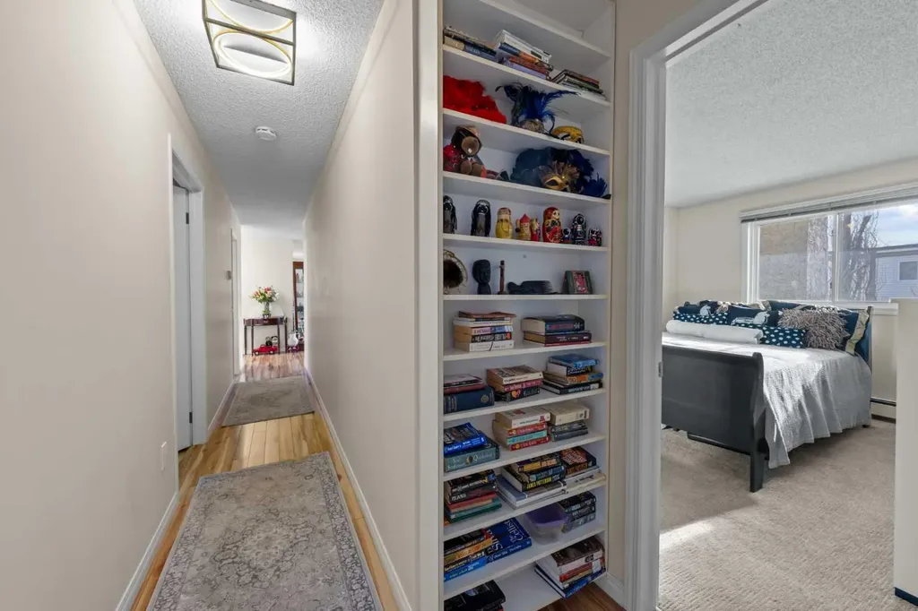 305 25 Avenue SW Calgary AB T2S 0L8