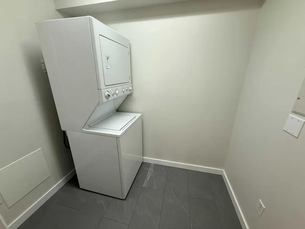 228 Pembina Avenue Hinton AB T7V0A5