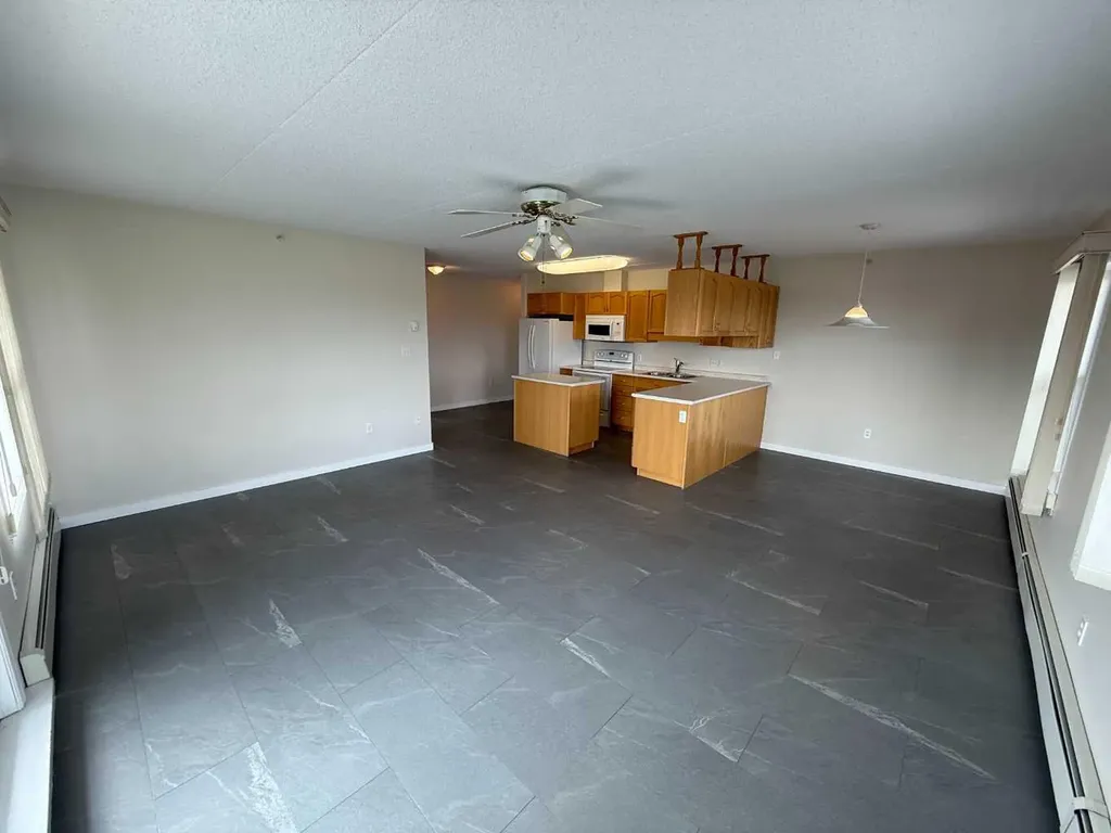 228 Pembina Avenue Hinton AB T7V0A5