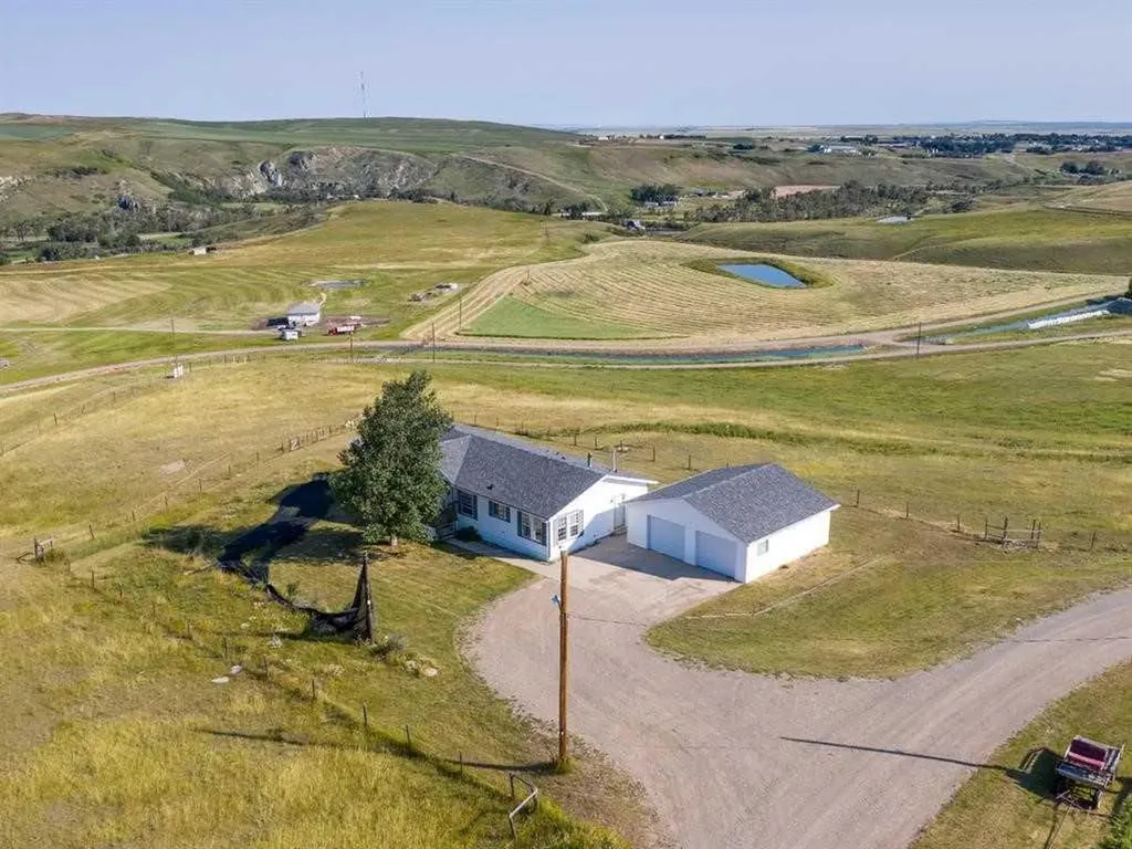 24053B Rr260 Rural Cardston County AB T0K 0Y0