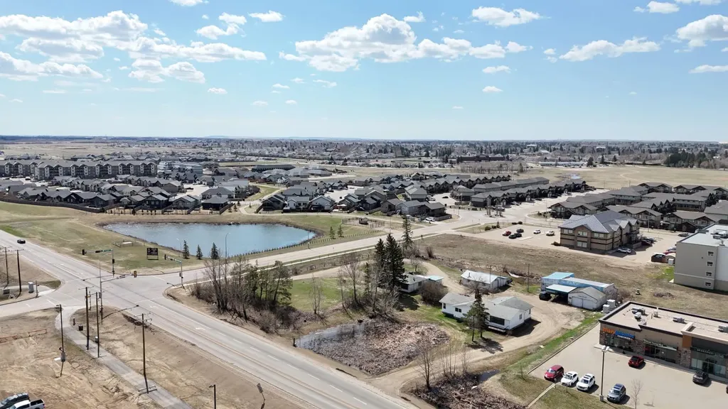 4102 40 Avenue Lloydminster SK S9V2H1