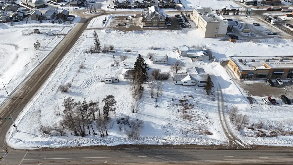 4102 40 Avenue Lloydminster SK S9V2H1