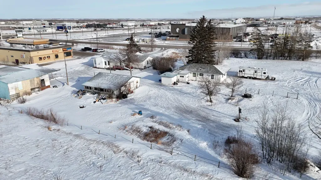 4102 40 Avenue Lloydminster SK S9V2H1