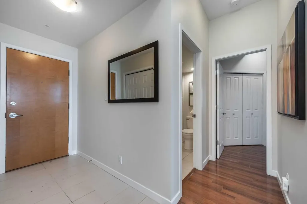 1108 6 Avenue SW Calgary AB T2P 5K1