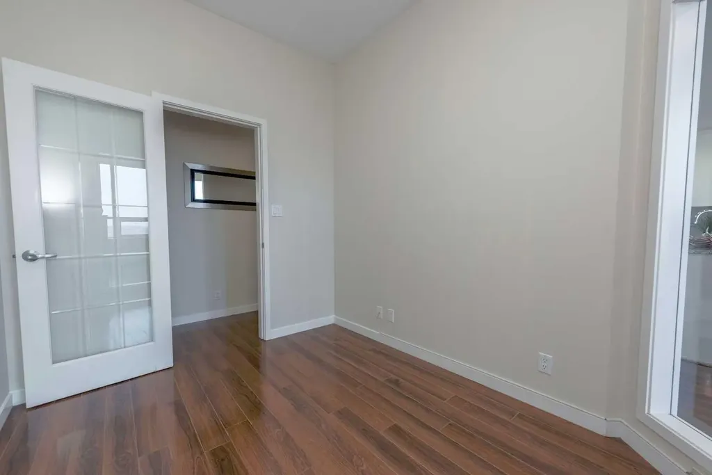 1108 6 Avenue SW Calgary AB T2P 5K1