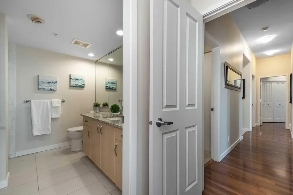 1108 6 Avenue SW Calgary AB T2P 5K1