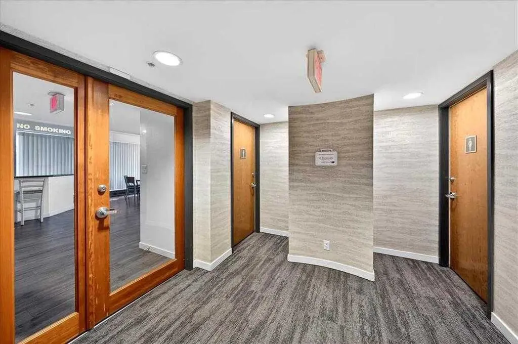 1108 6 Avenue SW Calgary AB T2P 5K1