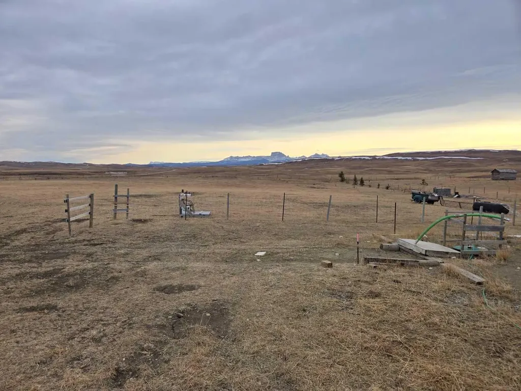 Unknown Rr272 Southern Ab Rural Cardston County AB T0K 1N0