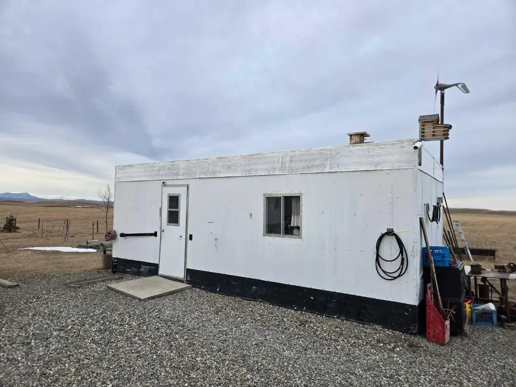 Unknown Rr272 Southern Ab Rural Cardston County AB T0K 1N0
