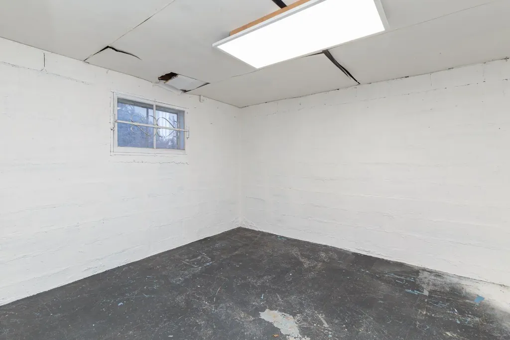 2820 Parkdale Boulevard NW Calgary AB t2n 3s8