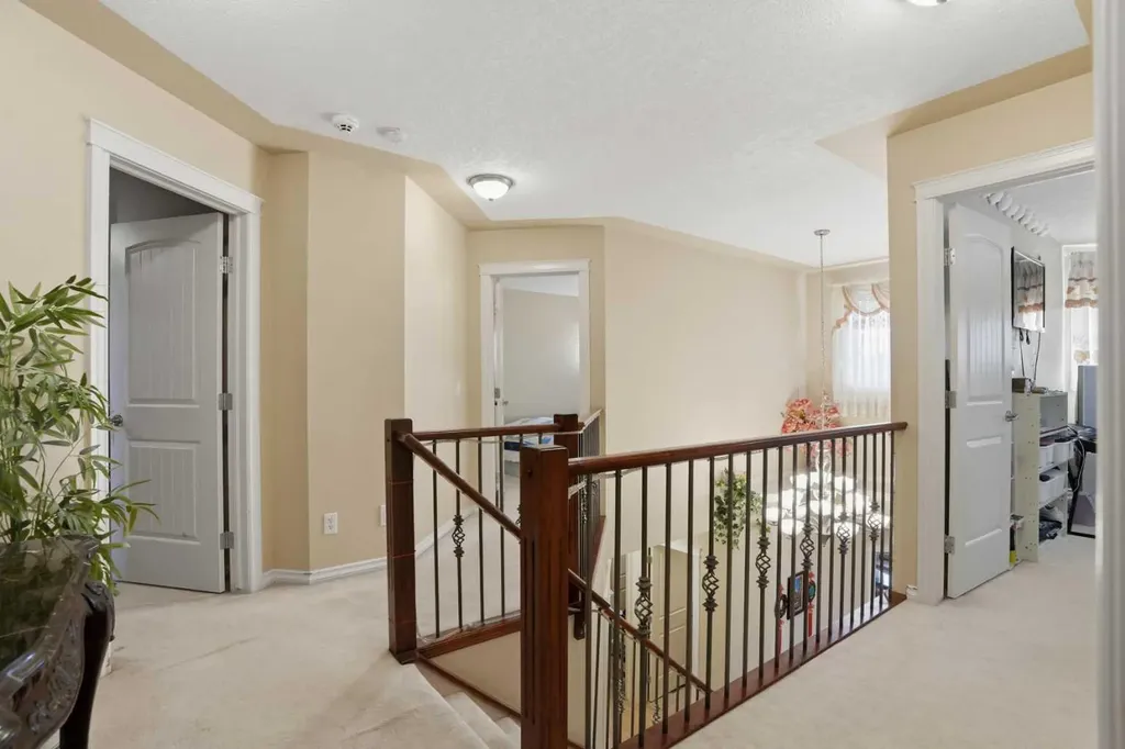 197 West Creek Boulevard Chestermere AB T1X 1S8