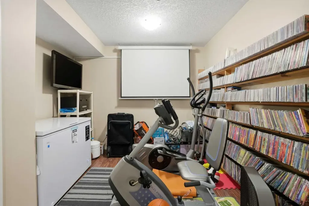 197 West Creek Boulevard Chestermere AB T1X 1S8