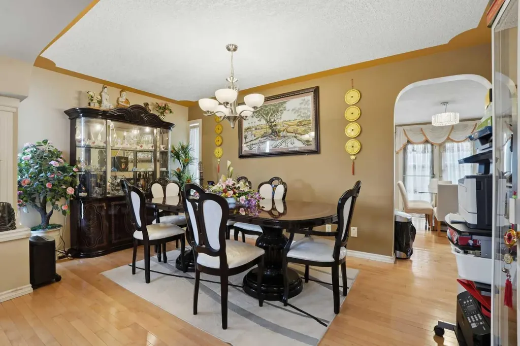 197 West Creek Boulevard Chestermere AB T1X 1S8