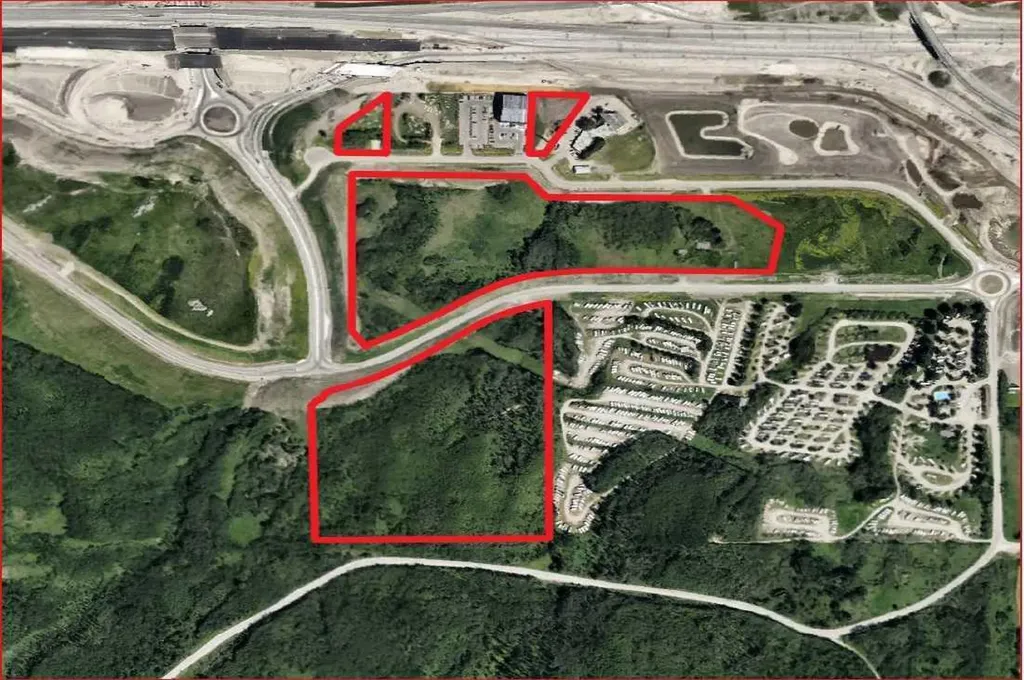 10421-10909 West Valley Road SW Calgary AB T3B 5T2