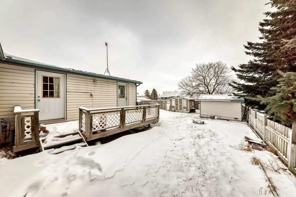 5209 46 Street Rimbey AB T0C 2J0