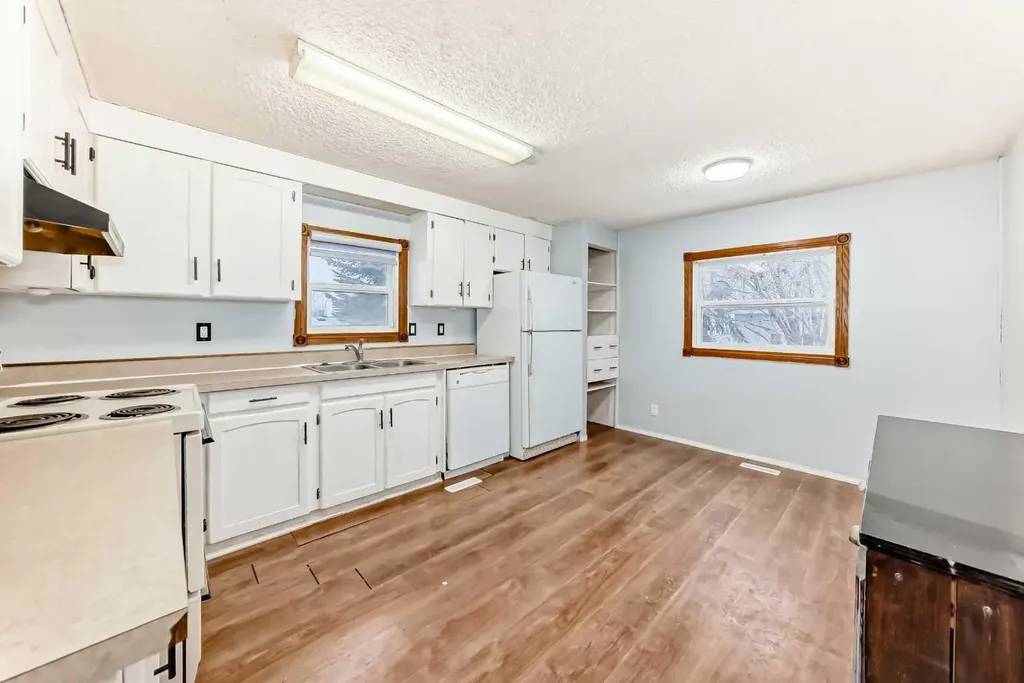 5209 46 Street Rimbey AB T0C 2J0
