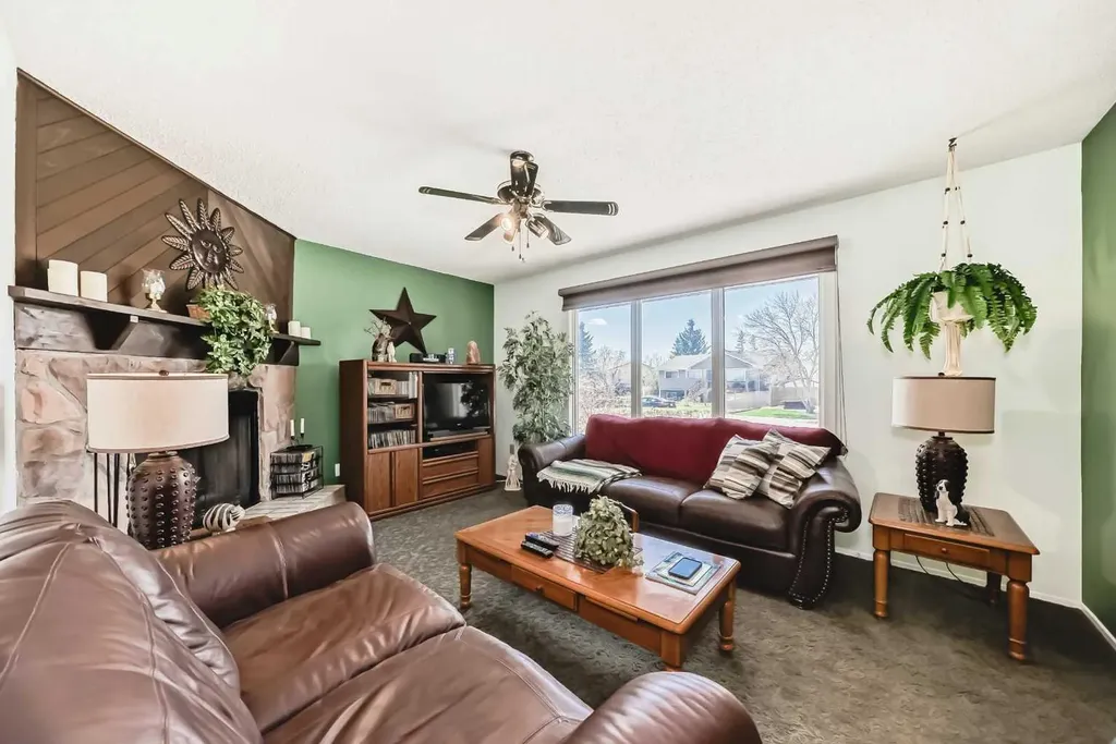 314 Mckinnon Drive Carseland AB T0J 0M0