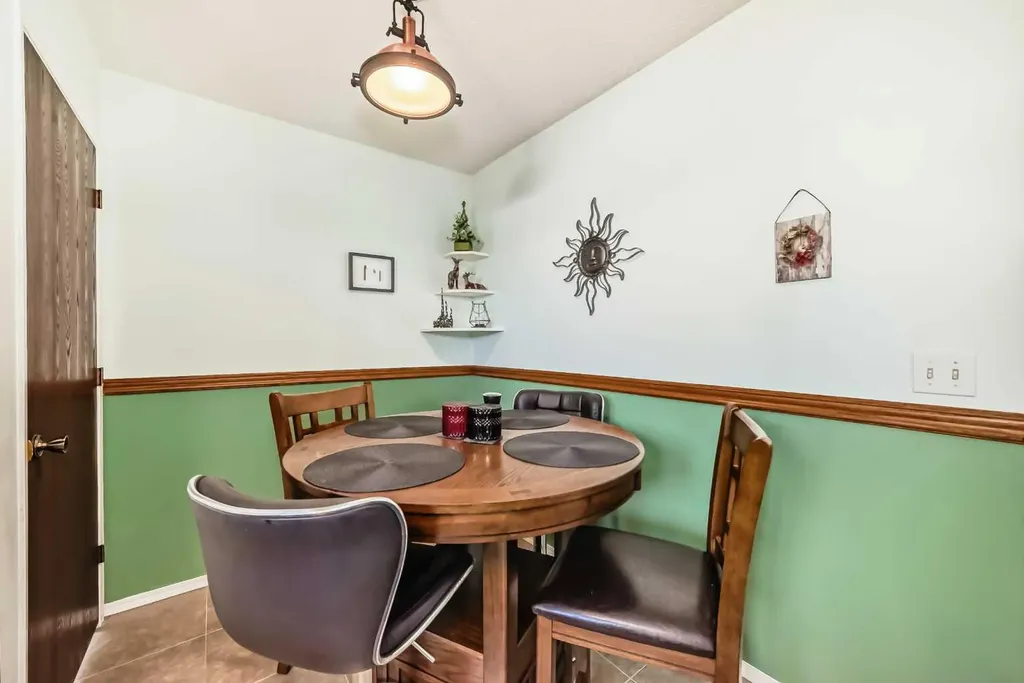 314 Mckinnon Drive Carseland AB T0J 0M0