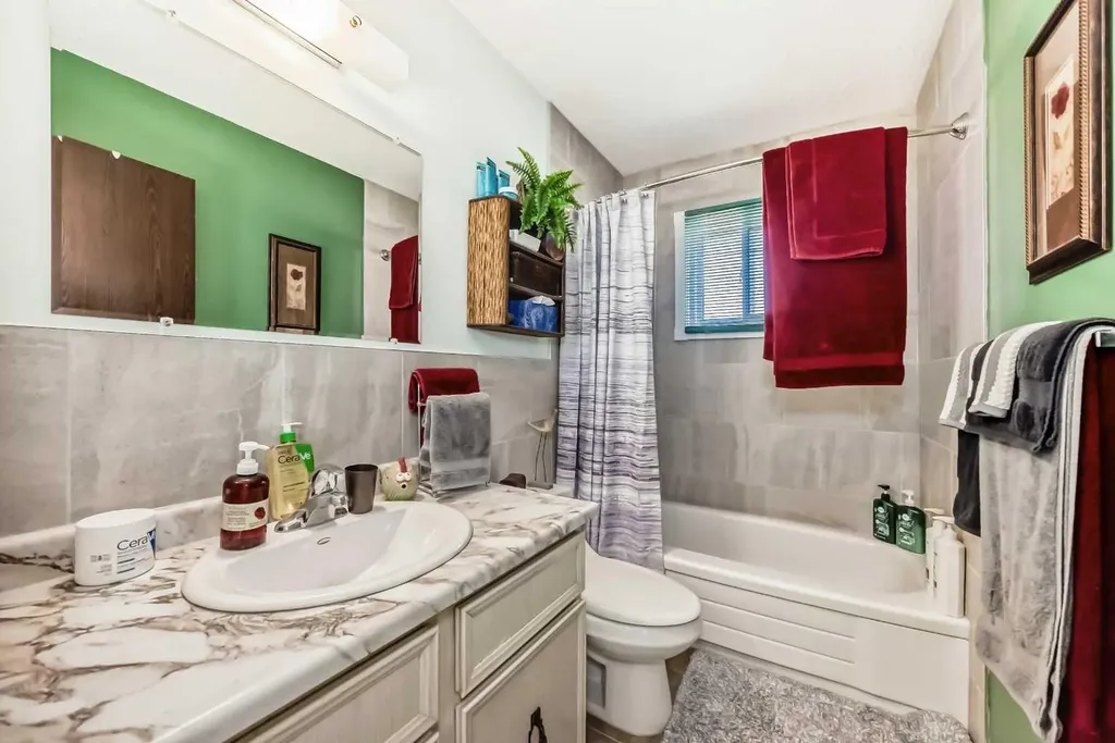 314 Mckinnon Drive Carseland AB T0J 0M0