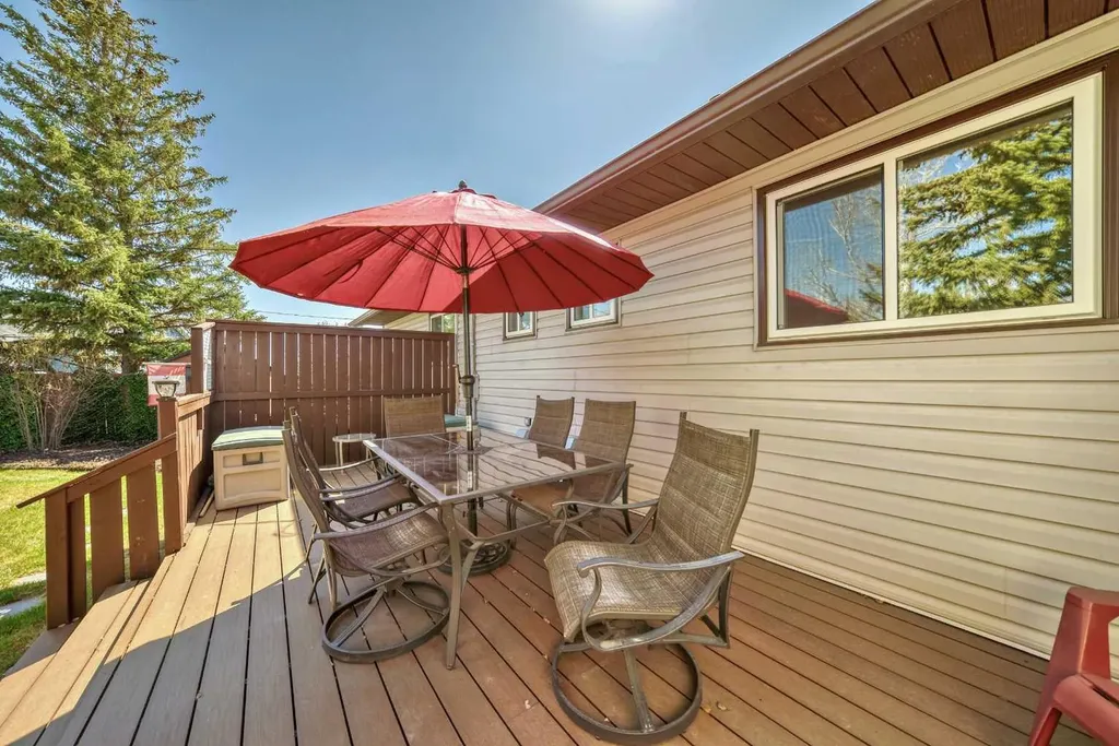 314 Mckinnon Drive Carseland AB T0J 0M0