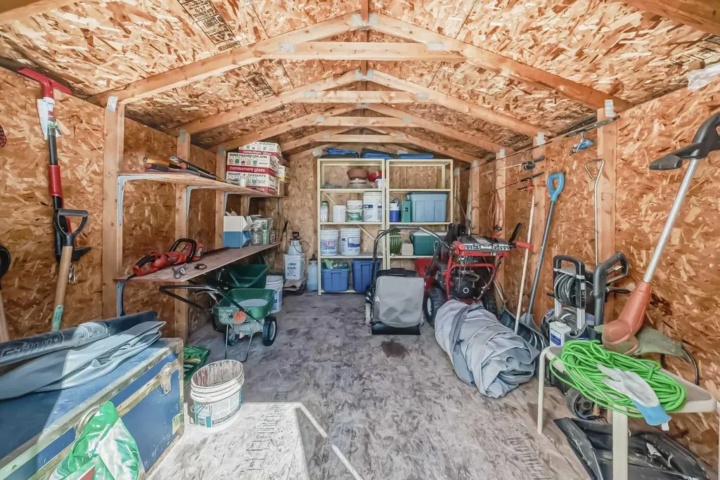 314 Mckinnon Drive Carseland AB T0J 0M0