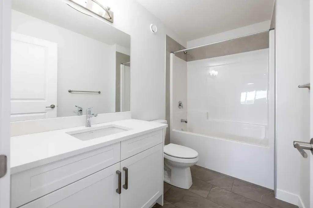 63 Amber View Balzac AB T4B 5T7