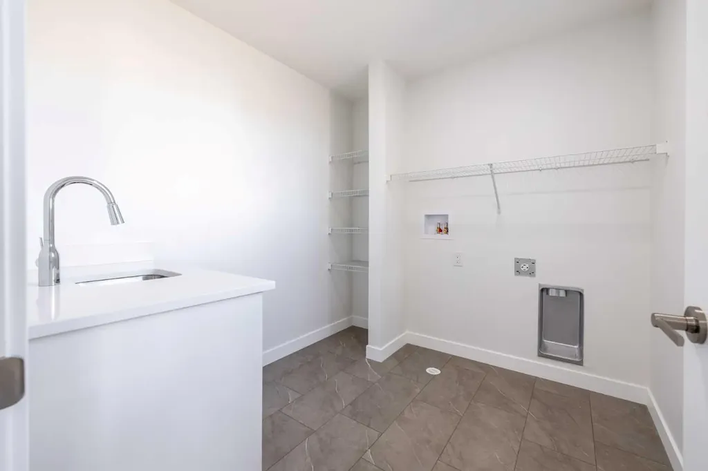 63 Amber View Balzac AB T4B 5T7