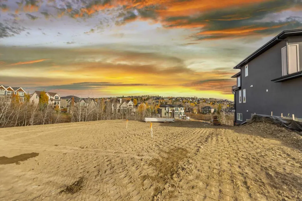 70 Timberline Point SW Calgary AB T3H6C8